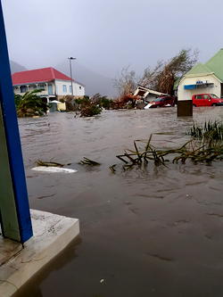Floods, landslides kill 37 in Vietnam, scores missing