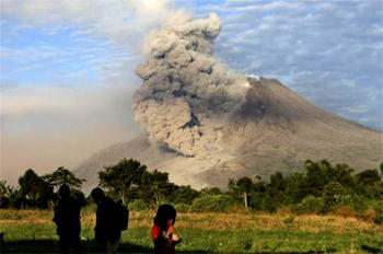New Zealand police say at least five dead in volcano eruption