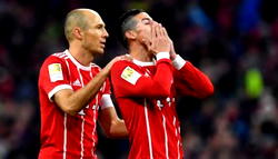 PSG, Bayern qualify for Champions League last 16