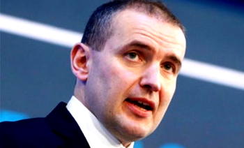 Iceland President Johannesson slumps, faints, breaks nose in hot bath