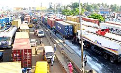 APAPA GRIDLOCK: Manufacturers lose N20bn annually to poor infrastructure — MAN