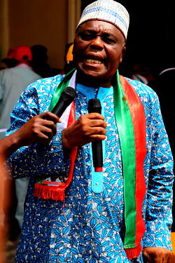 APC destroying Nigeria, Dokpesi cries out