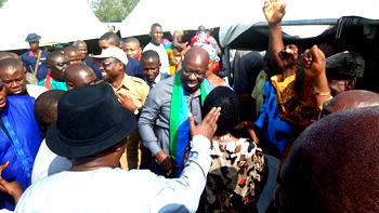 Obaseki pledges to reconstruct Benin-Abraka road within 24 months