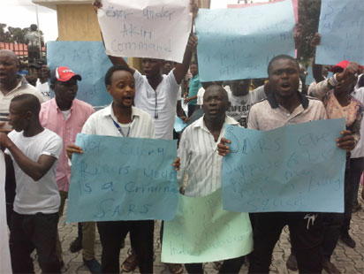 Some men of Rivers SARS collected bribe with POS from me, protester alleges