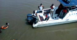 Woman plunges into Lagos lagoon
