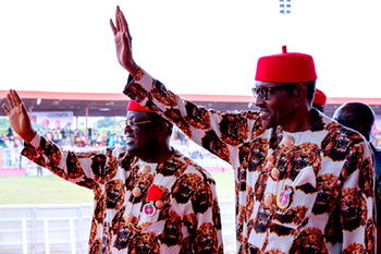Buhari leaves Ebonyi to Awka for APC rally