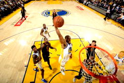 NBA: Warriors down Cavaliers while Thunder, Wizards win
