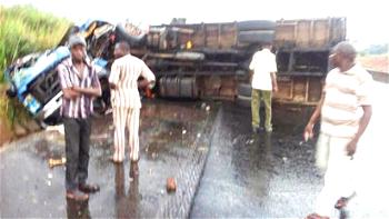 Eight die, nine injured in Sagamu/Benin road crash
