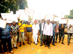 AWKA: One kingdom, two kings