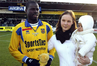 Galatasaray Reach Out To Emmanuel Eboue With Admirable Gesture Galatasaray Reach Out To Emmanuel Eboue With Admirable Gesture