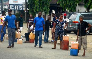 Fuel crisis: Don’t engage in panic buying, NNPC tells motorists