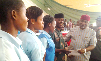 Rep pays WAEC fees for 1, 019 Enugu students