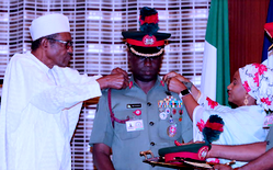 Buhari decorates Guards brigade commander