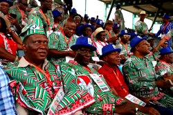 Delta APC crisis worsens as 2,000 decamp to PDP