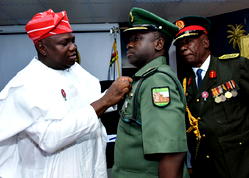 Ambode donates N25m, bags of rice to families of fallen heroes