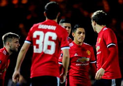 Man Utd ‘a happy camp’ as Sanchez set to face Spurs