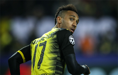 Wenger talks about Aubameyang, Giroud and Ozil