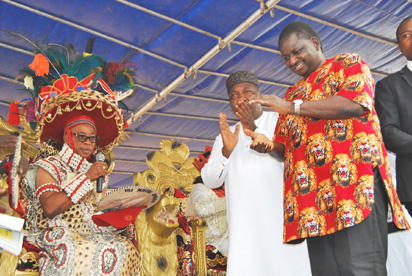 Photos: Femi Adesina bags Nwanne Di na mba chieftaincy title