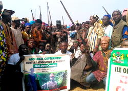 Photos: Fayose, Ekiti hunters hunters meet over herdsmen attarcks