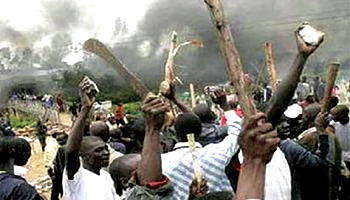 Four top activists held after Niger protest violence