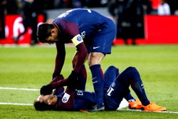 Neymar could still face Real, no operation planned- Coach