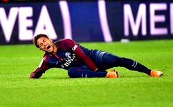 Neymar return to Paris boosts World Cup hopes