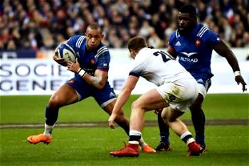 France beat England 22-16 in Six Nations