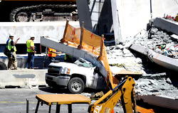 Engineer warned of cracking in US bridge before deadly collapse