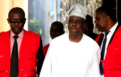 Alleged N3.2 bn fraud: Witness says 8 EFCC operatives investigated Amosu, others