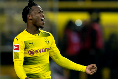 Magic Batshuayi strike seals narrow Dortmund win