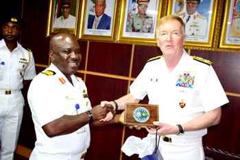 US Navy pledges readiness to assist NN fight insurgency