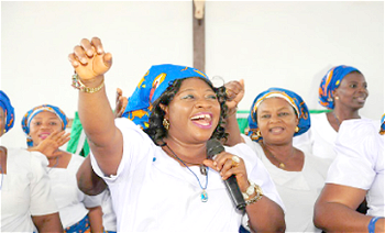 Hon. Rita Orji empowers women in Ajegunle
