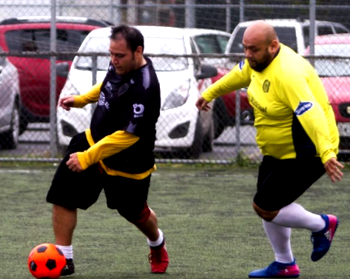Shedding weight, scoring goals in Mexico’s obese football league