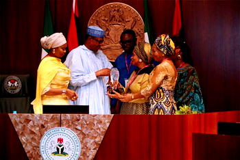 Breaking: Buhari bags 2018 Black Excellence, Leadership Award