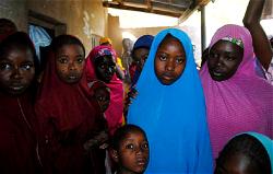 Dapchi : Army hands over 106 released girls to FG
