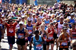 Ethiopia sweeps Paris marathon, Calvin smashes French record