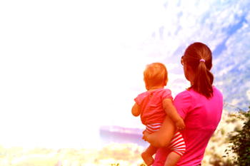 Useful hacks for moms with wanderlust