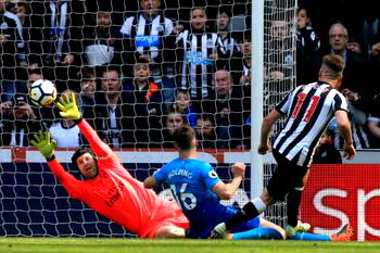 Newcastle vs Arsenal: Matt Ritchie’s strike down Wenger’s men