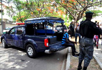 I can not be silenced, says Dino Melaye as Police, DSS lay siege to his residence