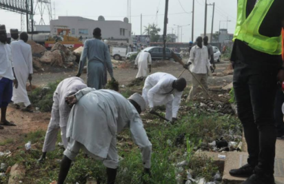 Lagos, environmental sanitation