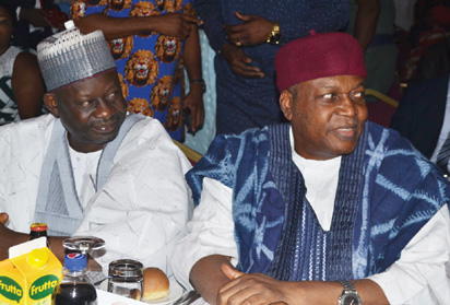 Breaking : Taraba govt imposes dusk-to-dawn curfew - Vanguard News