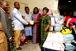 Ambode’s wife gives couple with quintuplets N500,000 monthly allowance for one year