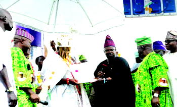 Amosun installs journalist as 20th Olota
