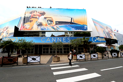Female Hollywood stars to protest on Cannes red carpet