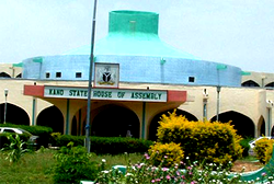Kano Assembly debunks rumour on members’alleged defection to PDP
