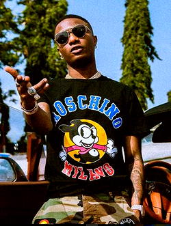 Wizkid is my future husband, cries lovestruck girl