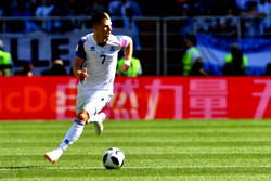 Gudmundsson in race to be fit for Eagles