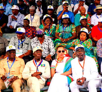 Oshiomhole, APC NWC storm NASS, visit Senate caucus