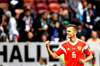 Russia star Cheryshev joins Valencia on loan