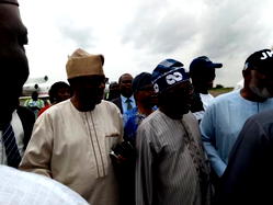 Photos: Asiwaju Bola Tinubu, Atiku at Akure airport